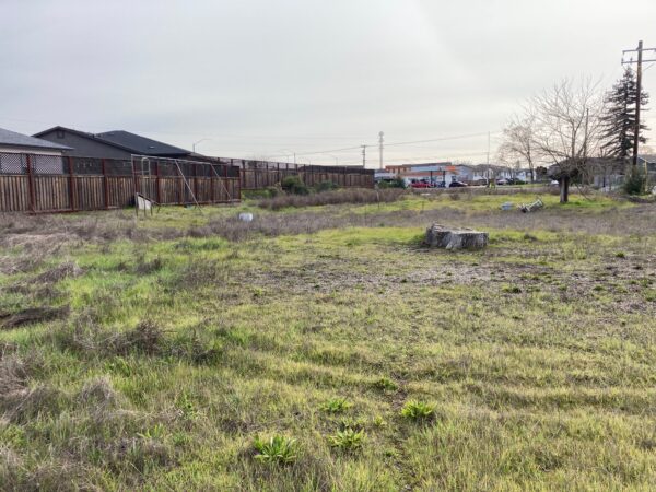 View of the lot facing Old Redwood Highway, 2023 | Credit: Mark West Area Community Fund