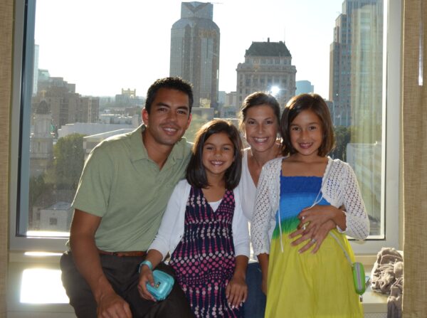 Juan, Misit, Lyla, Elisa Arias